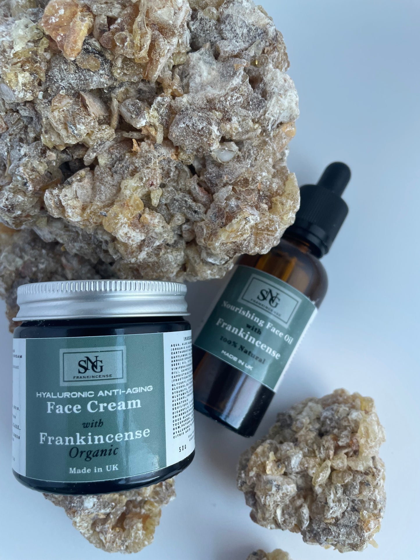 Facial glowing skin duo , with frankincense